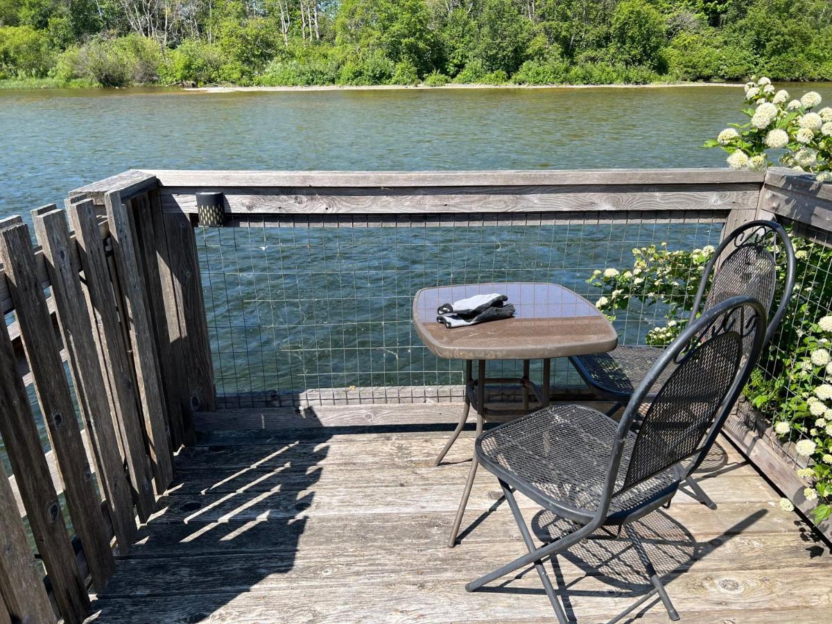 Hotel River House Campbell River Esterno foto